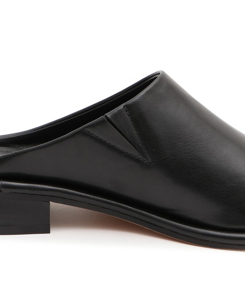 ADAM ET ROPE'（アダムエロペ）の「オブリークトゥクロッグ（サンダル・レディース・ブラック/ダークブラウン/レッド・36/37/38）」の17枚目の写真