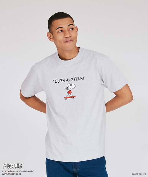 HANES(ヘインズ)の「【Hanes/ヘインズ】メンズ ビーフィー PEANUTS x BEEFY-T クルーネックTシャツ(Tシャツ/カットソー・メンズ・ヘザーグレー/ブラック/ネイビー/ホワイト・XS/S/M/L/XL)」の3枚目の写真