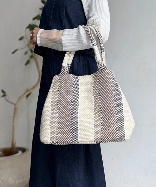 Chez toi(シェトワ)の「MIX/ストライプ柄トート(トートバッグ・レディース・オレンジ/ブラック/ブラウン・FREE)」の17枚目の写真