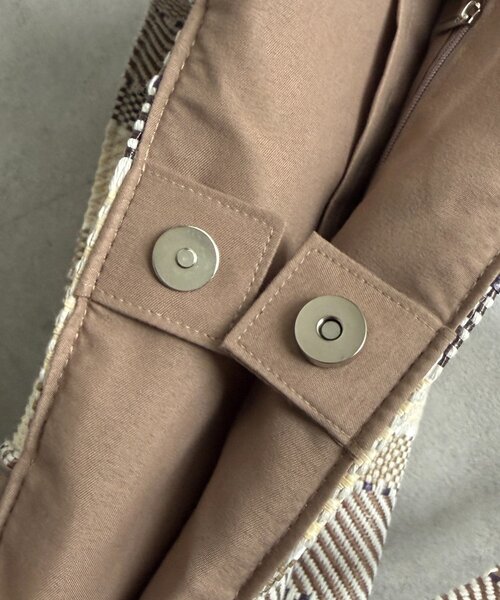 Chez toi(シェトワ)の「MIX/ストライプ柄トート(トートバッグ・レディース・オレンジ/ブラック/ブラウン・FREE)」の22枚目の写真