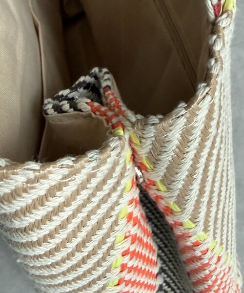 Chez toi(シェトワ)の「MIX/ストライプ柄トート(トートバッグ・レディース・オレンジ/ブラック/ブラウン・FREE)」の7枚目の写真