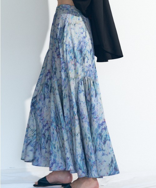Muel Chic(ミュエルシック)の「Seren skirt セレンスカート(スカート・レディース・ブラック/オフホワイト/ブルー・SMALL/MEDIUM)」の18枚目の写真