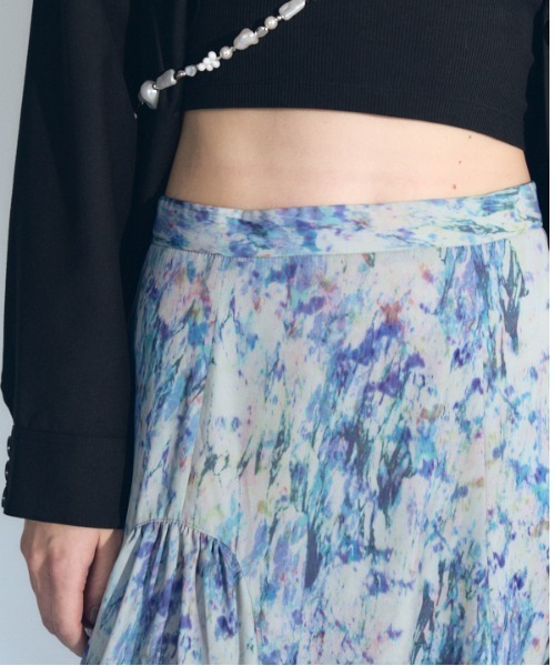Muel Chic(ミュエルシック)の「Seren skirt セレンスカート(スカート・レディース・ブラック/オフホワイト/ブルー・SMALL/MEDIUM)」の19枚目の写真