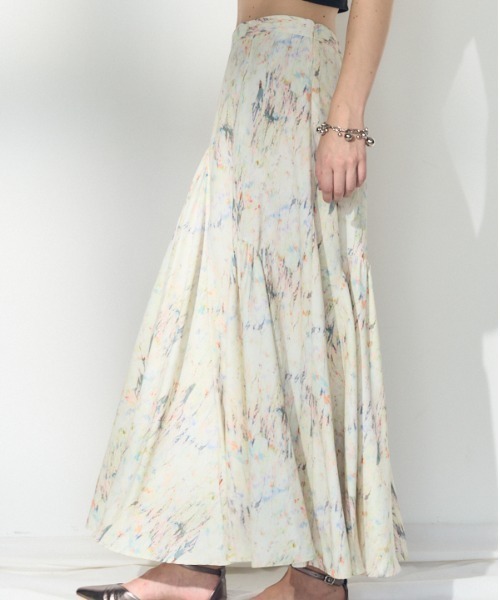 Muel Chic(ミュエルシック)の「Seren skirt セレンスカート(スカート・レディース・ブラック/オフホワイト/ブルー・SMALL/MEDIUM)」の7枚目の写真