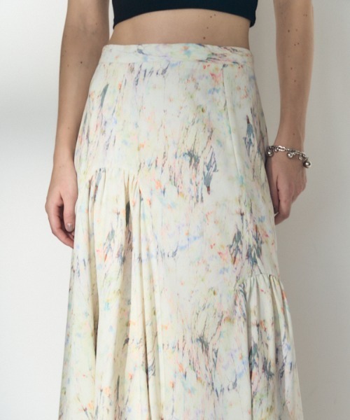 Muel Chic(ミュエルシック)の「Seren skirt セレンスカート(スカート・レディース・ブラック/オフホワイト/ブルー・SMALL/MEDIUM)」の11枚目の写真