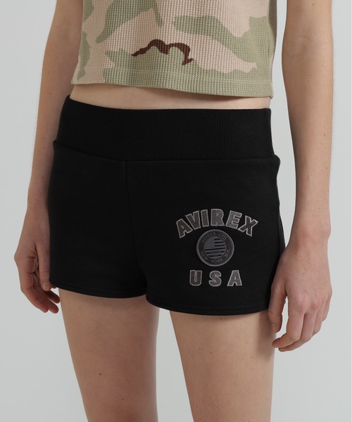 AVIREX(アヴィレックス)の「《直営店限定》VARSITY FLAG SHORT PANTS(スウェットパンツ・レディース・オフホワイト/ブラック・S/M)」の5枚目の写真