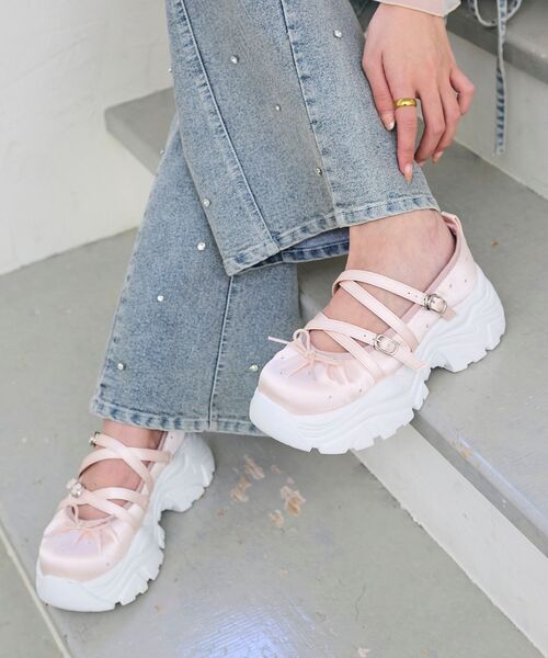 MAJESTIC LEGON（マジェスティックレゴン）の「キラキラサテンバレエスニーカー（スニーカー・レディース・アイボリー/ピンク/ブラック・LARGE/MEDIUM/SMALL/X-LARGE）」の7枚目の写真