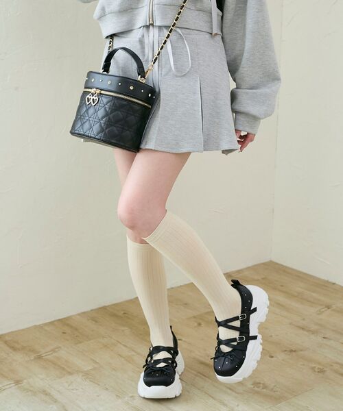 MAJESTIC LEGON（マジェスティックレゴン）の「キラキラサテンバレエスニーカー（スニーカー・レディース・アイボリー/ピンク/ブラック・LARGE/MEDIUM/SMALL/X-LARGE）」の9枚目の写真