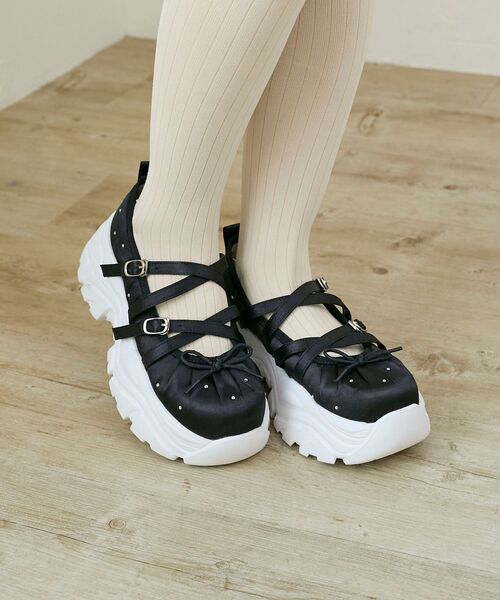 MAJESTIC LEGON（マジェスティックレゴン）の「キラキラサテンバレエスニーカー（スニーカー・レディース・アイボリー/ピンク/ブラック・LARGE/MEDIUM/SMALL/X-LARGE）」の10枚目の写真