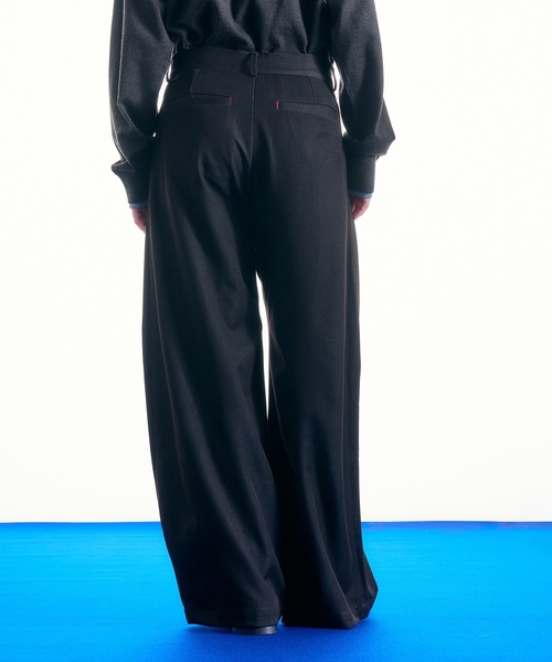 SELLE GLANT（セレグランテ）の「DUNGAREE DESIGN TUCK WIDE PANTS/ダンガリーデザインタックワイドパンツ（スラックス・メンズ・ダークブラウン/ブラック/インディゴブルー・LARGE/MEDIUM/SMALL）」の12枚目の写真