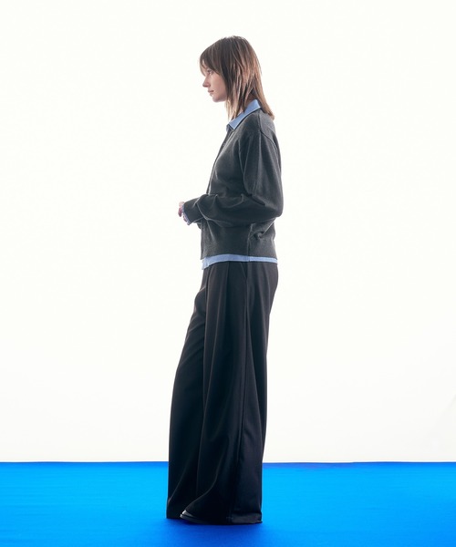 SELLE GLANT（セレグランテ）の「DUNGAREE DESIGN TUCK WIDE PANTS/ダンガリーデザインタックワイドパンツ（スラックス・メンズ・ダークブラウン/ブラック/インディゴブルー・LARGE/MEDIUM/SMALL）」の17枚目の写真