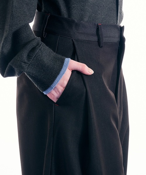 SELLE GLANT（セレグランテ）の「DUNGAREE DESIGN TUCK WIDE PANTS/ダンガリーデザインタックワイドパンツ（スラックス・メンズ・ダークブラウン/ブラック/インディゴブルー・LARGE/MEDIUM/SMALL）」の19枚目の写真