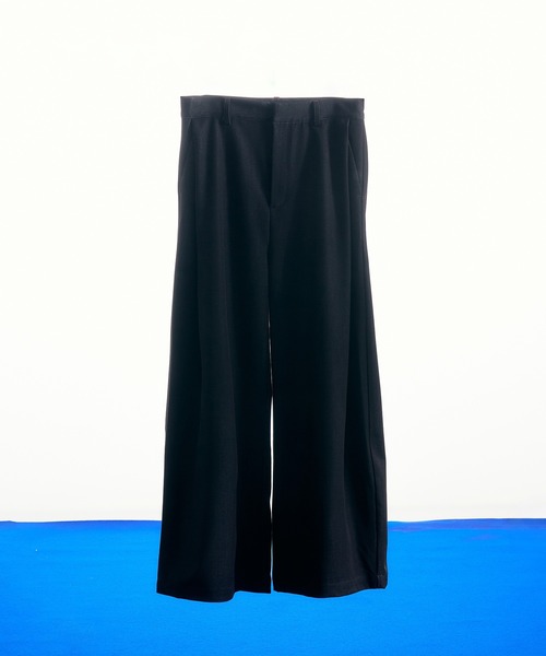 SELLE GLANT（セレグランテ）の「DUNGAREE DESIGN TUCK WIDE PANTS/ダンガリーデザインタックワイドパンツ（スラックス・メンズ・ダークブラウン/ブラック/インディゴブルー・LARGE/MEDIUM/SMALL）」の4枚目の写真