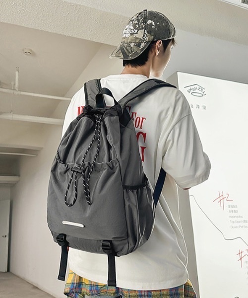 Teem Store(チームストア)の「大容量 アウトポケットバックパック(バックパック/リュック・レディース・グリーン/ブラック/グレー・F)」の10枚目の写真