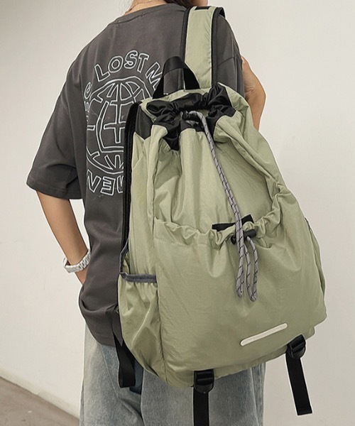 Teem Store(チームストア)の「大容量 アウトポケットバックパック(バックパック/リュック・レディース・グリーン/ブラック/グレー・F)」の17枚目の写真