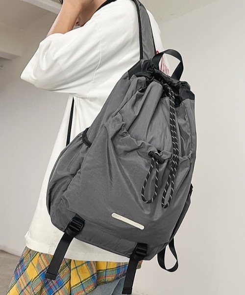 Teem Store(チームストア)の「大容量 アウトポケットバックパック(バックパック/リュック・レディース・グリーン/ブラック/グレー・F)」の15枚目の写真