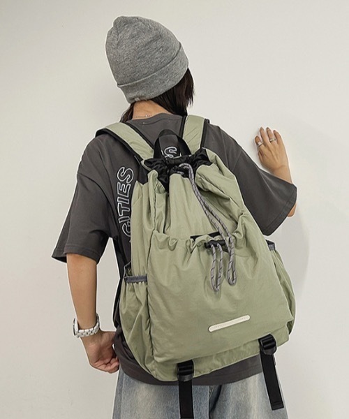 Teem Store(チームストア)の「大容量 アウトポケットバックパック(バックパック/リュック・レディース・グリーン/ブラック/グレー・F)」の19枚目の写真