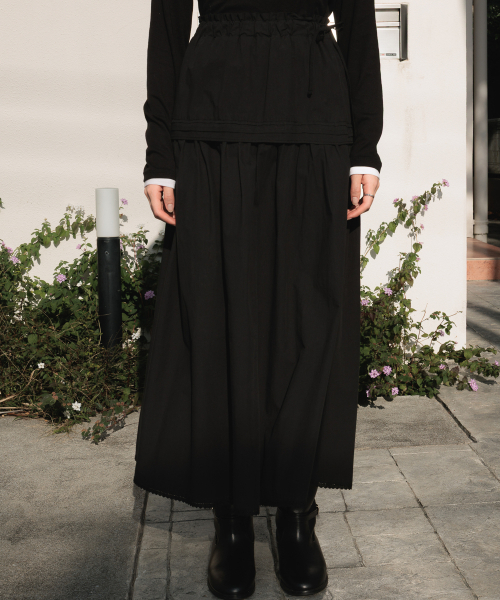 DEHEVE（デヘヴェ）の「Ruffle Long Skirt [Black]（スカート・レディース・ブラック・FREE）」の8枚目の写真
