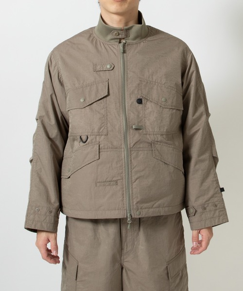 DAIWA PIER39(ダイワピア39)の「TECH MIL MECHANICS JACKET(ミリタリージャケット・メンズ・ブラック/グレー・X-LARGE/LARGE/MEDIUM/SMALL)」の1枚目の写真