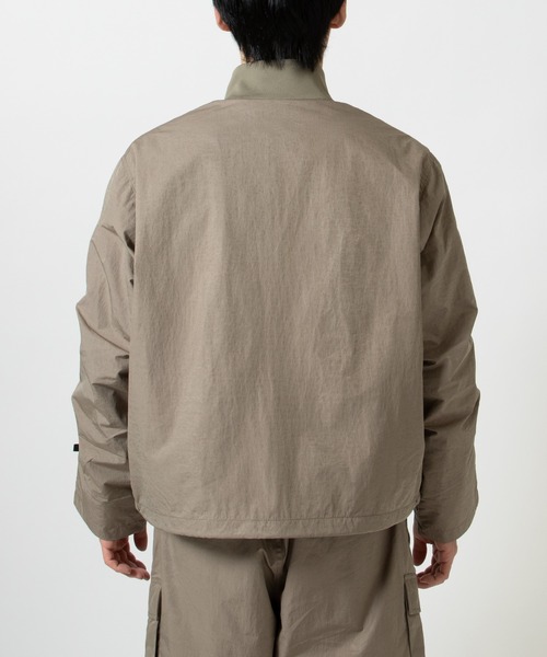 DAIWA PIER39(ダイワピア39)の「TECH MIL MECHANICS JACKET(ミリタリージャケット・メンズ・ブラック/グレー・X-LARGE/LARGE/MEDIUM/SMALL)」の6枚目の写真