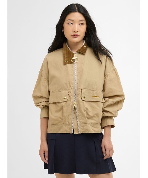 Barbour(バブアー)の「Blackthorn ショート丈カジュアルジャケット(ブルゾン・レディース・ベージュ/ネイビー・8/10)」の15枚目の写真