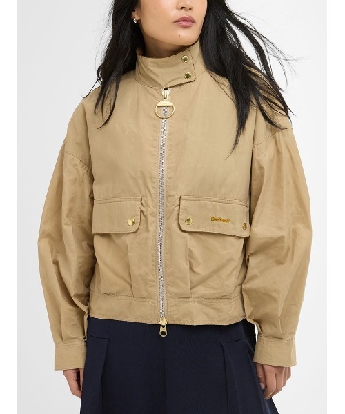 Barbour(バブアー)の「Blackthorn ショート丈カジュアルジャケット(ブルゾン・レディース・ベージュ/ネイビー・8/10)」の18枚目の写真