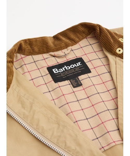 Barbour(バブアー)の「Blackthorn ショート丈カジュアルジャケット(ブルゾン・レディース・ベージュ/ネイビー・8/10)」の9枚目の写真