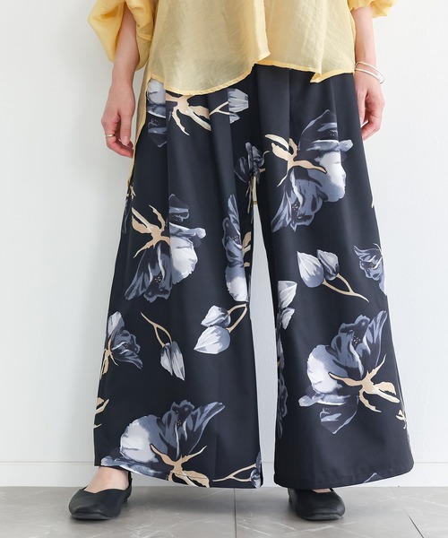 n'OrLABEL（ノアールレーベル）の「花柄ガウチョパンツ（その他パンツ・レディース・ブルー/ブラック・2/1）」の4枚目の写真