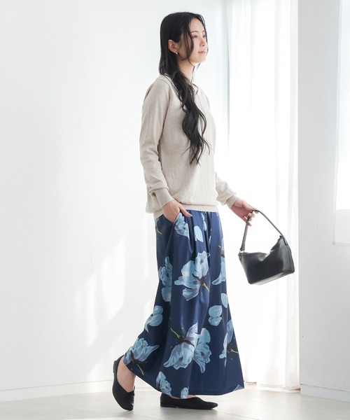 n'OrLABEL（ノアールレーベル）の「花柄ガウチョパンツ（その他パンツ・レディース・ブルー/ブラック・2/1）」の13枚目の写真