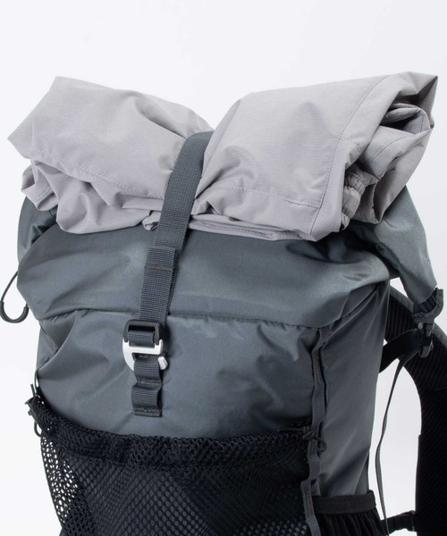 karrimor（カリマー）の「ramble 20（バックパック/リュック・メンズ・ミント/ライトベージュ/ブラック/チャコールグレー・FREE）」の22枚目の写真