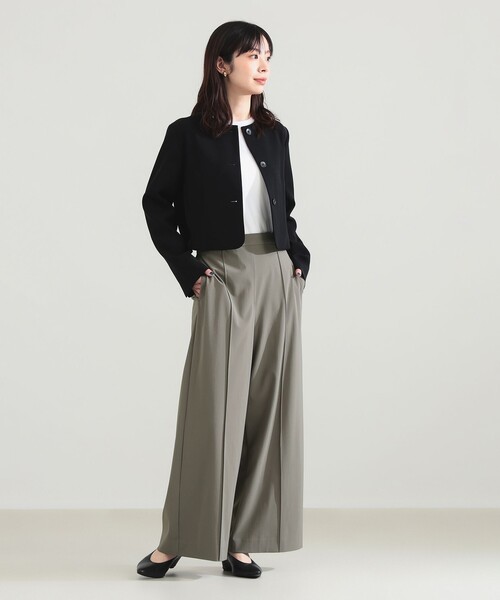 Demi-Luxe BEAMS(デミルクス ビームス)の「【8/6値下げ】クロップド クルーネック ジャケット(その他アウター・レディース・ブラック/ベージュ・36/38)」の5枚目の写真