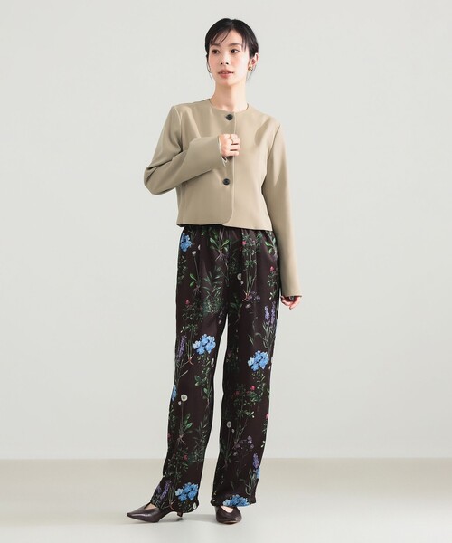 Demi-Luxe BEAMS(デミルクス ビームス)の「【8/6値下げ】クロップド クルーネック ジャケット(その他アウター・レディース・ブラック/ベージュ・36/38)」の9枚目の写真