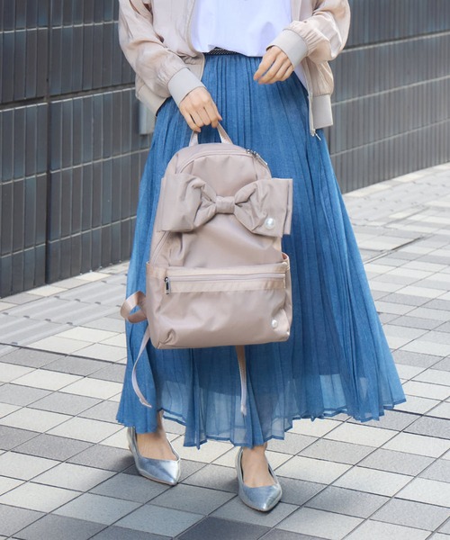 a-jolie(アジョリー)の「【a-jolie/アジョリー】BIGリボンパールバックパック(バックパック/リュック・レディース・ブラック/ベージュ・MEDIUM)」の16枚目の写真