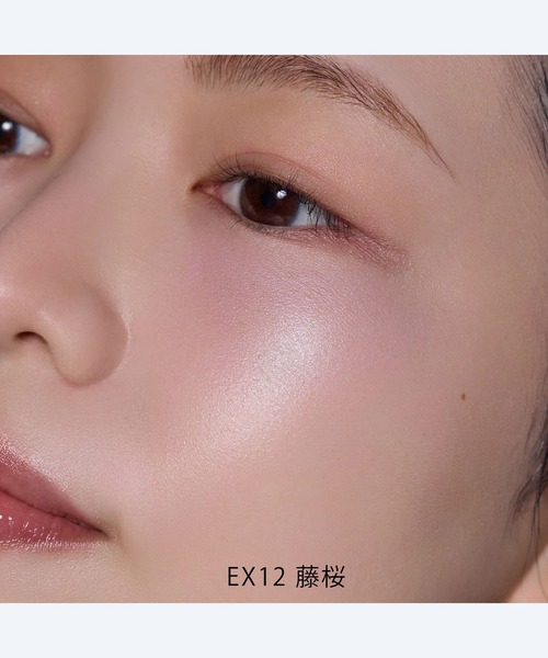 to/one（トーン）の「to/one /【to/one×KEITAMARUYAMA】ペタル フロート ブラッシュ EX12～EX13 ＜SAKURA COLLECTION 2026＞（チーク・レディース・EX12 藤桜/EX13 染桜・FREE）」の3枚目の写真