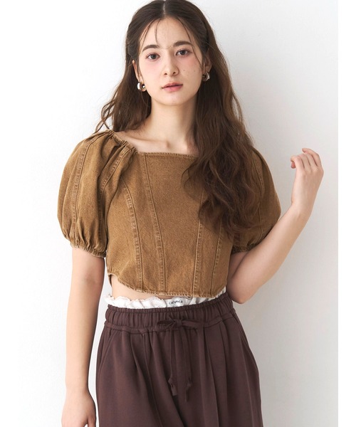 CALNAMUR(カルナムール)の「ボリュームスリーブデニムトップス(シャツ/ブラウス・レディース・インディゴブルー/ブラウン・SMALL/MEDIUM)」の5枚目の写真