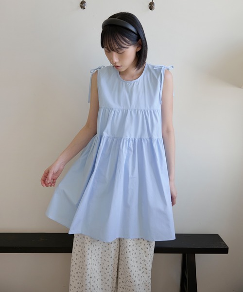 UNE MANSION(ユヌマンション)の「ショルダーリボンティアードワンピース(Tシャツ/カットソー・レディース・ブラック/アイボリー/スカイブルー・FREE)」の9枚目の写真