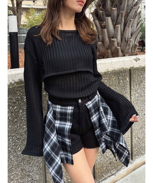 EGOIST(エゴイスト)の「ホルターレイヤードニットトップス(ニット/セーター・レディース・ホワイト/ブラック/マルチ・FREE)」の4枚目の写真