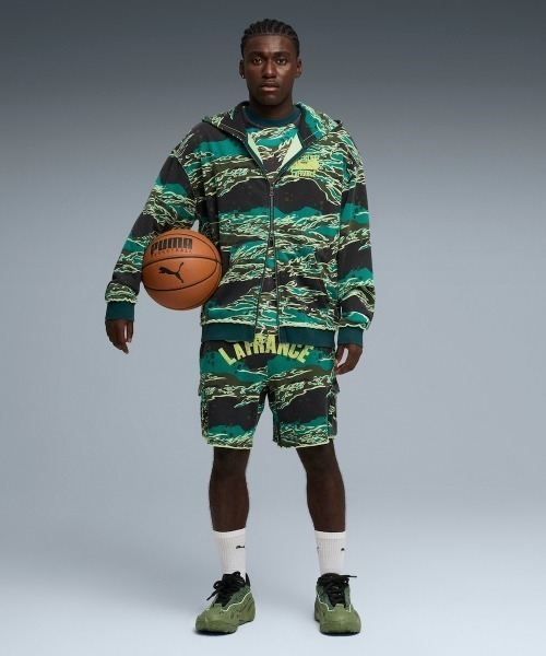 PUMA(プーマ)の「PUMA LAFRANCE SUPPLY FULL ZIP HOODI(プーマ ラフランス サプライ フルジップ フーディ)(パーカー・メンズ・グリーン系・SMALL/MEDIUM/LARGE/X-LARGE/XX-LARGE)」の4枚目の写真