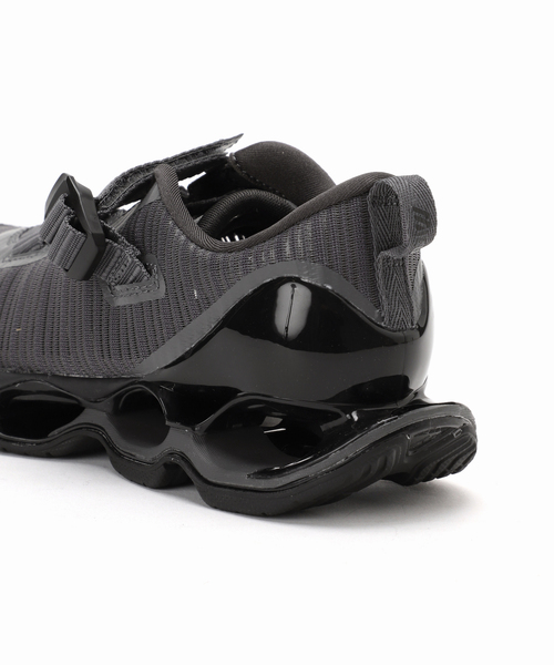 MIZUNO（ミズノ　）の「MIZUNO / ミズノ WAVE PROPHECY STRAP 2（スニーカー・レディース・ホワイト系その他/チャコールグレー・25cm/24cm/23cm）」の20枚目の写真