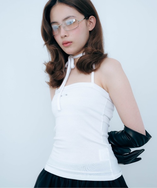 Carmelo(カーメロ)の「Pierced Skin Tube Top (white/gray)(キャミソール・レディース・ホワイト/チャコールグレー・FREE)」の3枚目の写真