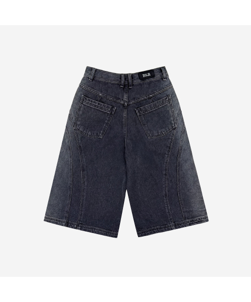 BLR(ビーエルアール)の「Arc Line Bermuda Washing Denim Pants Black(その他パンツ・レディース・その他・SMALL/MEDIUM)」の2枚目の写真