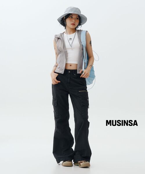 MAINBOOTH(メインブース)の「Cargo Bootcut Pants(BLACK)(その他パンツ・レディース・その他・1/2/3/0)」の16枚目の写真
