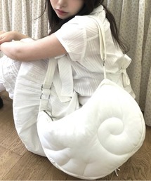 エンジェルウイング シェイプ ショルダーバッグ 調節可能ストラップ ミニマル