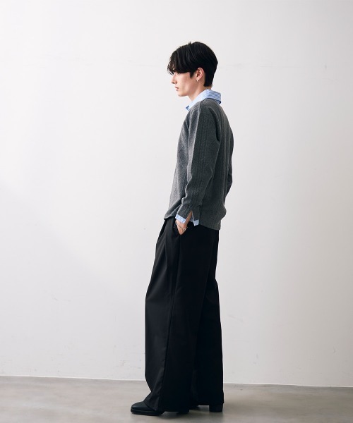 Shoowtime(ショウタイム)の「Faux layered knit shirt / フェイクレイヤードニットシャツ(シャツ/ブラウス・メンズ・クリーム/グレー/ブラック・MEDIUM/LARGE/X-LARGE)」の16枚目の写真
