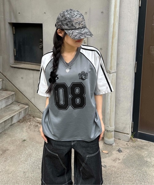 sedacle(セダクル)の「ナンバリングユニフォームTEE(Tシャツ/カットソー・メンズ・グレー/ブラック・LARGE/MEDIUM/SMALL)」の7枚目の写真
