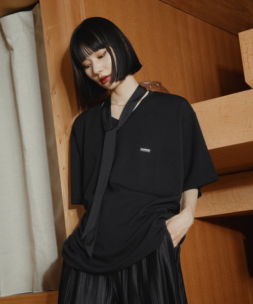 HARE(ハレ)の「【接触冷感】ボウタイツキVネックプルオーバー(HARE)(Tシャツ/カットソー・メンズ・ホワイト/ブラック・FREE)」の2枚目の写真