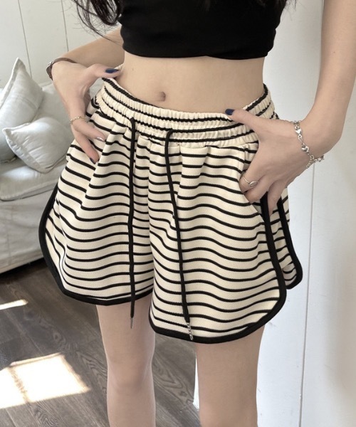 Teem Store（チームストア）の「ボーダー柄スウェットショートパンツ（その他パンツ・レディース・ブラック/アイボリー・F）」の19枚目の写真