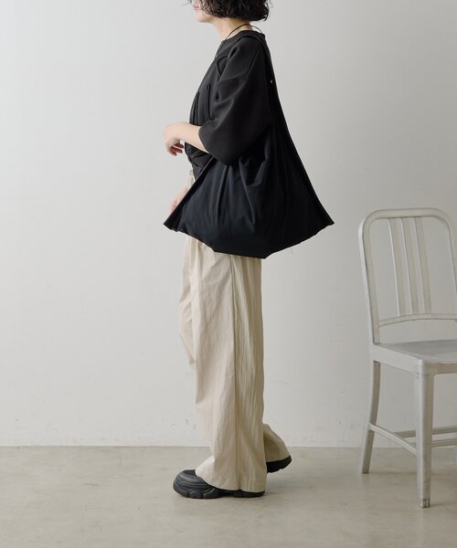 ear PAPILLONNER(イアパピヨネ)の「【kawa-kawa(カワカワ)】NO1564 power netワンショルダーバッグ(トートバッグ・レディース・ブラック/グレー・FREE)」の6枚目の写真