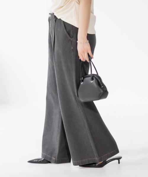 CLETTE（クレット）の「CLETTEオリジナルセミフレアデニムパンツ（その他パンツ・レディース・インディゴブルー/ブラック/サックスブルー・4L/3L/LL）」の7枚目の写真