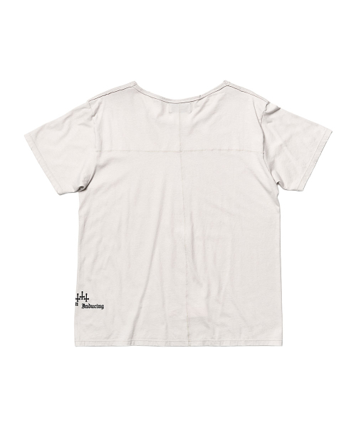 SCHISM INDUCING(スキズムインデューシング)の「CROSS CROPPED T SHIRT LIGHT GREY(Tシャツ/カットソー・レディース・その他・LARGE/MEDIUM)」の3枚目の写真